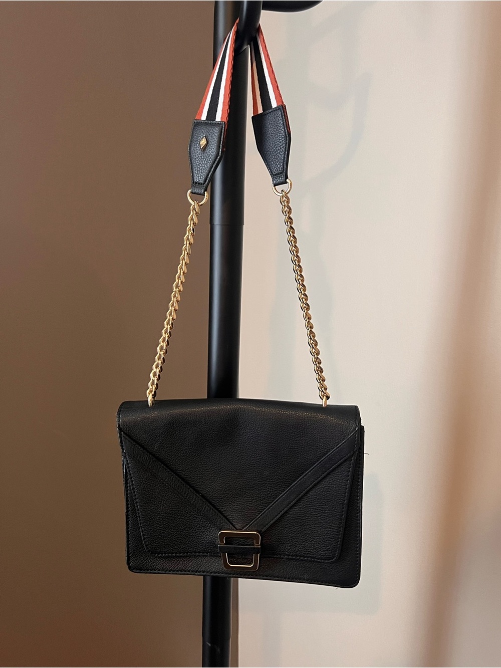 Sam Edelman Black Leather Shoulder Bag with Gold Chain and Orange-Stripe Strap